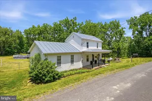 2391 Pine Woods Rd, Quicksburg, VA 22847 - Photo 6