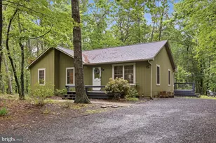 323 Palmer Rd, Basye, VA 22810 - Photo 1