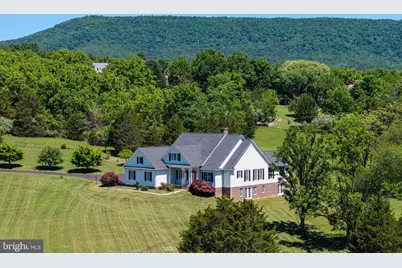 128 Fairview Circle, Woodstock, VA 22664 - Photo 2