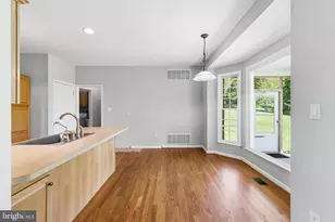128 Fairview Cir, Woodstock, VA 22664 - Photo 10