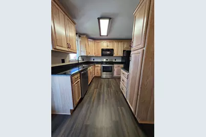 916 Hilltop Drive, Woodstock, VA 22664 - Photo 6