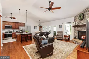 1915 Polk Rd, Edinburg, VA 22824 - Photo 8