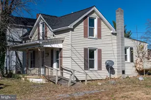 488 Ash St, Strasburg, VA 22657 - Photo 1
