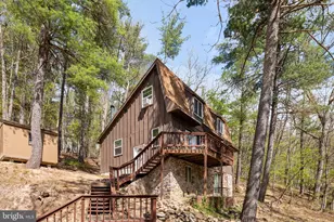 513 Fairway Dr, Basye, VA 22810 - Photo 1