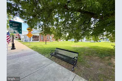 W King Street, Strasburg, VA 22657 - Photo 8