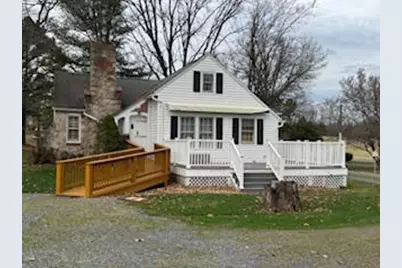 536 E Reservoir Road, Woodstock, VA 22664 - Photo 2