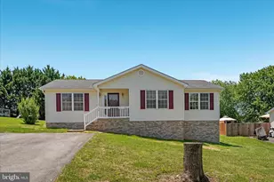 114 Hillview Dr, Maurertown, VA 22644 - Photo 34