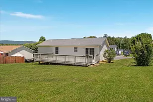 114 Hillview Dr, Maurertown, VA 22644 - Photo 30