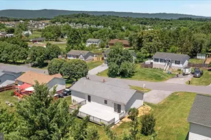 114 Hillview Dr, Maurertown, VA 22644 - Photo 44