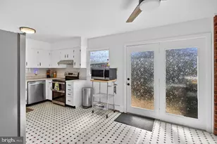 420 W Spring St, Woodstock, VA 22664 - Photo 14