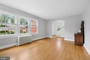 564 Orchard St, Strasburg, VA 22657 - Photo 8