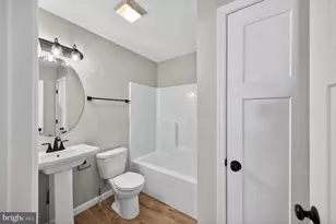 207 S Loudoun St, Strasburg, VA 22657 - Photo 26