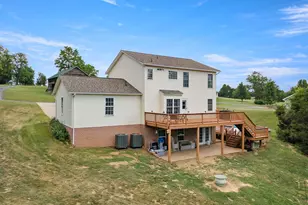 1233 Country Brook Rd, Toms Brook, VA 22660 - Photo 8