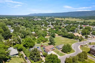422 W Court St, Woodstock, VA 22664 - Photo 36