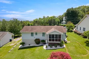 422 W Court St, Woodstock, VA 22664 - Photo 30