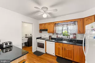 422 W Court St, Woodstock, VA 22664 - Photo 8