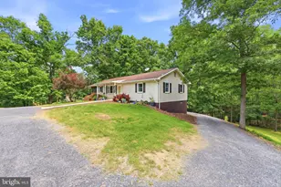 356 White Oak Ln, New Market, VA 22844 - Photo 2