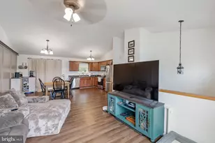 60 Lilleigh Ct, Maurertown, VA 22644 - Photo 6
