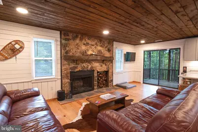 206 Dale, Basye, VA 22810 - Photo 12