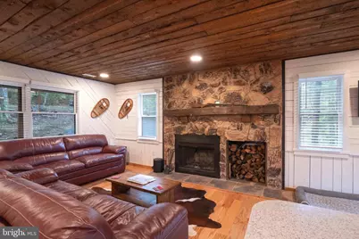 206 Dale, Basye, VA 22810 - Photo 14