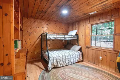 206 Dale, Basye, VA 22810 - Photo 30