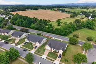 1222 White Rock Ct, Woodstock, VA 22664 - Photo 32