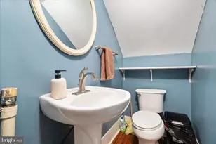 285 S Massanutten St, Strasburg, VA 22657 - Photo 18