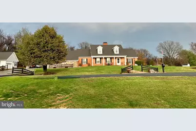 908 Jonathan Street, Woodstock, VA 22664 - Photo 4