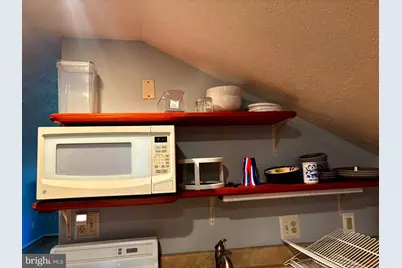78 Cloverdale #REAR APT, Woodstock, VA 22664 - Photo 6