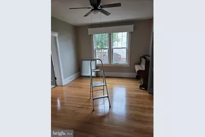 240 S Holliday Street, Strasburg, VA 22657 - Photo 10