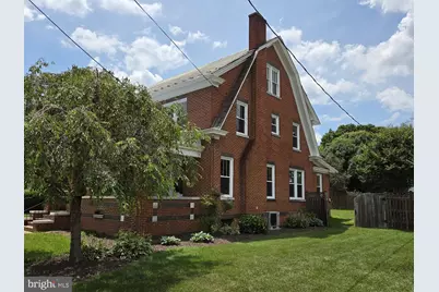 240 S Holliday Street, Strasburg, VA 22657 - Photo 4