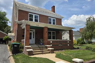 240 S Holliday St, Strasburg, VA 22657 - Photo 2