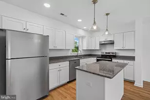 971 Woodstock Commons Dr, Woodstock, VA 22664 - Photo 6