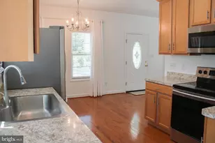 335 S Commerce St, Woodstock, VA 22664 - Photo 12