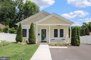 335 S Commerce St, Woodstock, VA 22664 - Photo 1