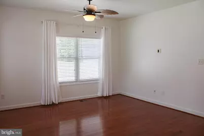 335 S Commerce Street, Woodstock, VA 22664 - Photo 6