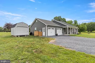 143 Meadow Dr, Edinburg, VA 22824 - Photo 36