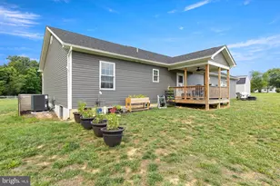 143 Meadow Dr, Edinburg, VA 22824 - Photo 8