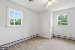 2447 Headquarters Rd, Edinburg, VA 22824 - Photo 32