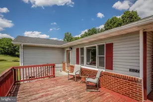 1627 Barbershop Rd, Edinburg, VA 22824 - Photo 2