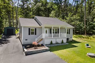 58 Cedar Ln, Woodstock, VA 22664 - Photo 2