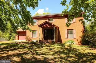 11 Hickory Ln, Woodstock, VA 22664 - Photo 2