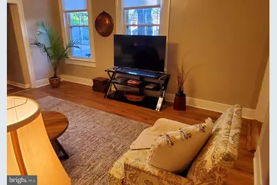 404 N Main Street #APT. 1, Edinburg, VA 22824 - Photo 4