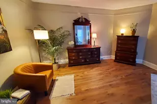 404 N Main St, Edinburg, VA 22824 - Photo 6