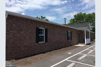 143 N Fort Street #2, Strasburg, VA 22657 - Photo 2