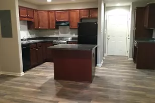 143 N Fort St, Strasburg, VA 22657 - Photo 4
