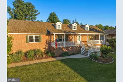 705 Stonecrest Drive, Woodstock, VA 22664 - Photo 2