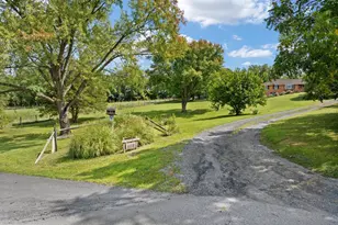 1116 Maurertown Mill Rd, Maurertown, VA 22644 - Photo 4