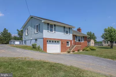 1638 Hahns, Toms Brook, VA 22660 - Photo 4