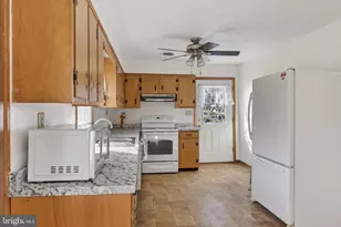 1638 Hahns Ln, Toms Brook, VA 22660 - Photo 18